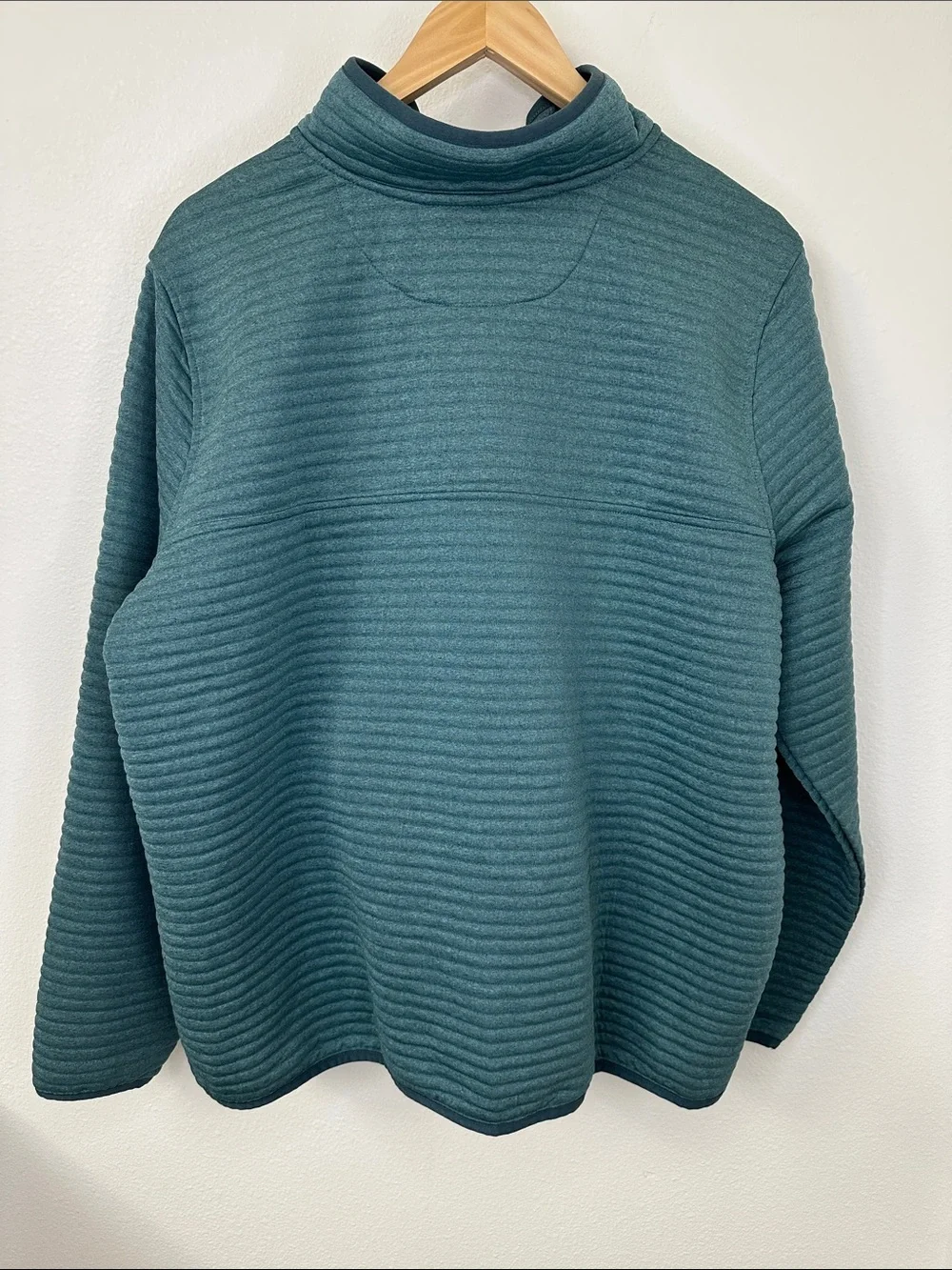 L.L. Bean 3X Women’s Airlight Knit Pullover, Snap, Excellent Like-New Condition! - Picture 7 of 9